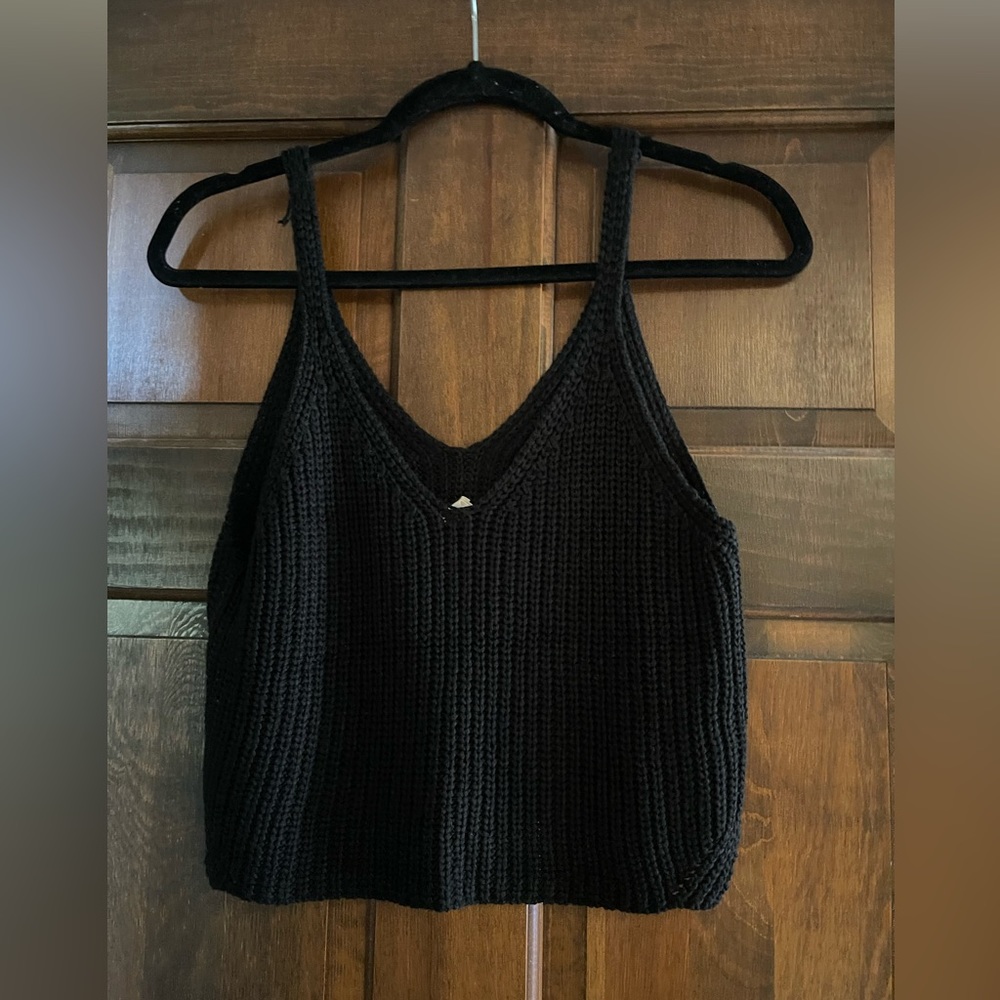 Black knitted top